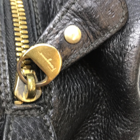 Ferragamo leather - Picture 2 of 6